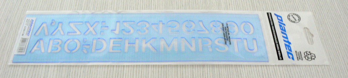 Letras y Numeros Plantec pvc, altura 20mm